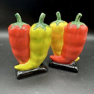 Vintage Clay Art Ceramic Jalapeño Chili Pepper Salt & Pepper Shaker 1990s